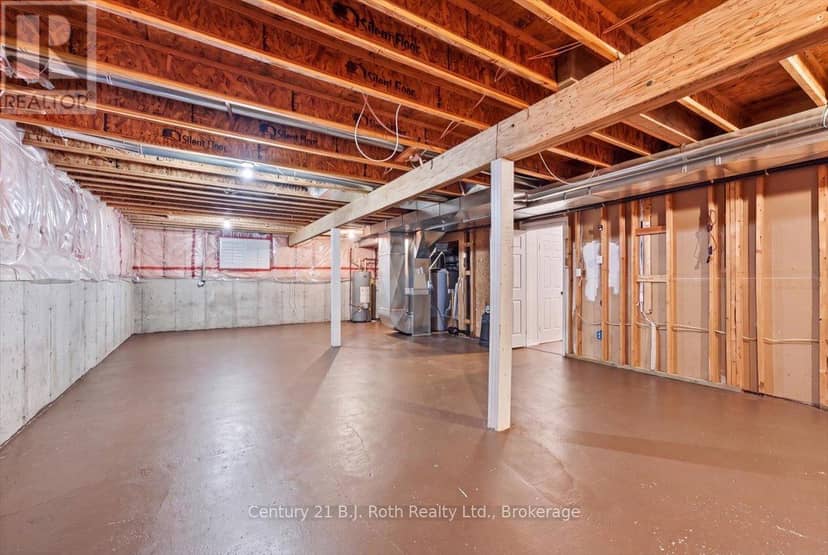 1439 Chapman Road — photo 35 of 40