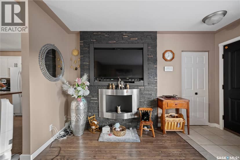 405 4th AVENUE NE, Moose Jaw, photo 7