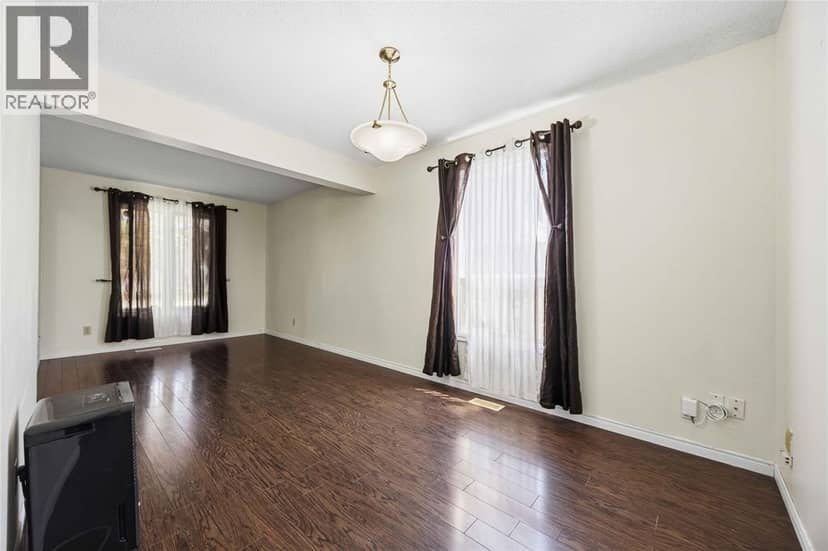 77 Finch Drive — photo 9 of 40
