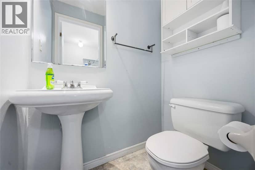 77 Finch Drive — photo 20 of 40