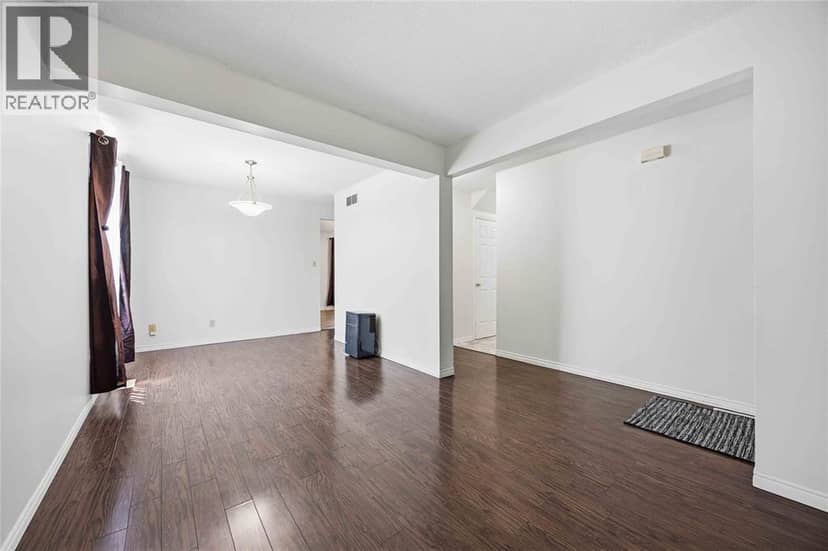 77 Finch Drive — photo 6 of 40