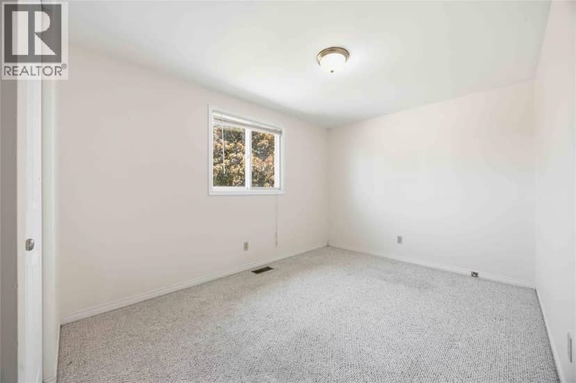 77 Finch Drive — photo 24 of 40