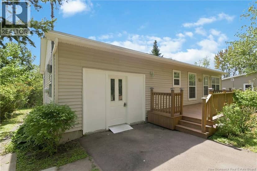 3064 Main Street — photo 10 of 40