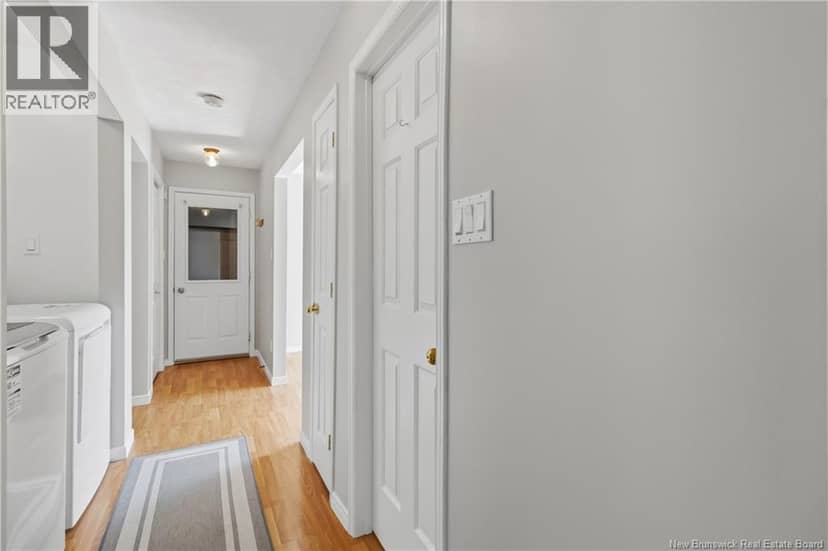3064 Main Street — photo 18 of 40