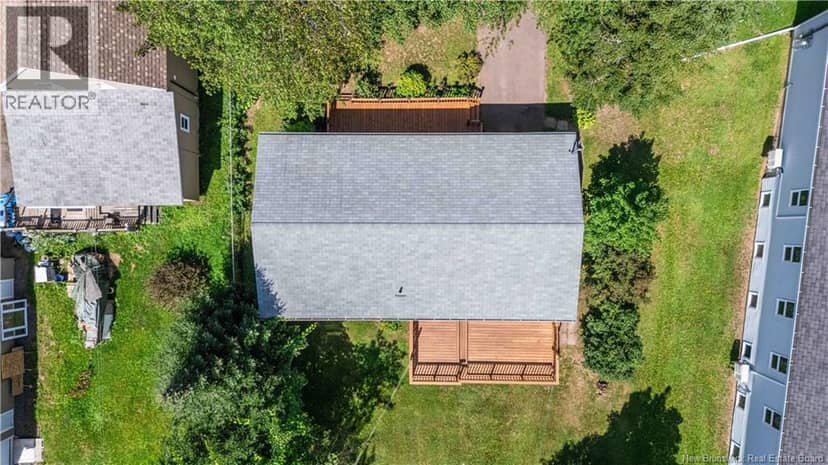 3064 Main Street, Salisbury, photo 2