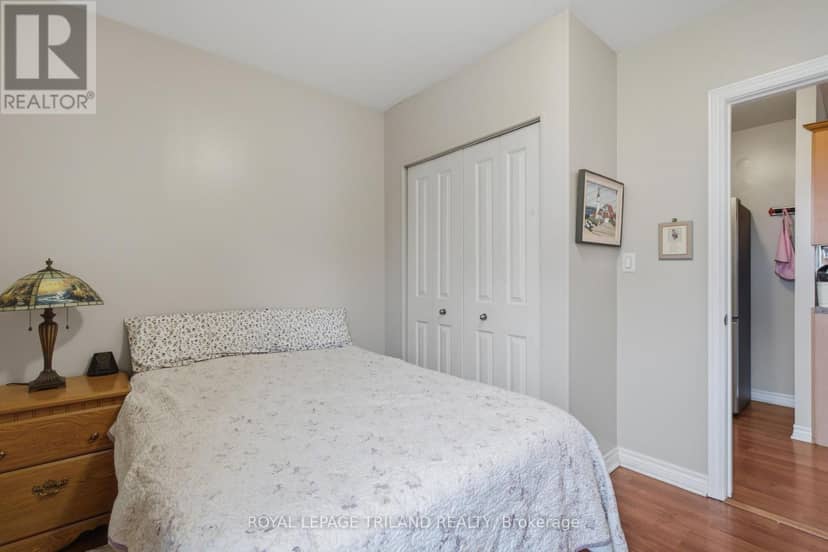 132 Oak Street — photo 14 of 27