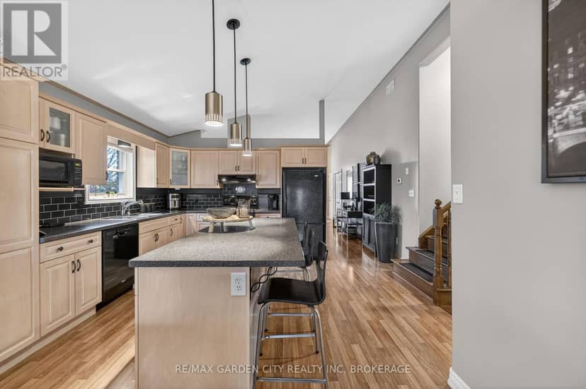 7059 Parkside Road — photo 17 of 40