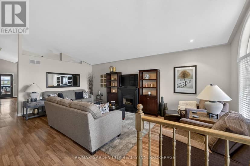 7059 Parkside Road — photo 8 of 40