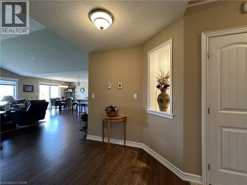 99 ANGLER Avenue — photo 5 of 40