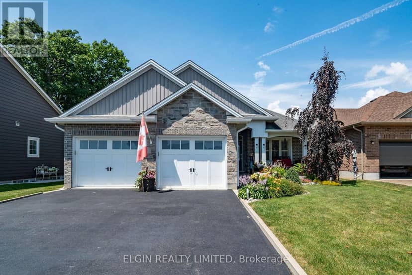 392 Larry Street — photo 2 of 40