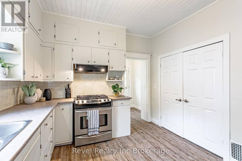 95 Concession Street — photo 16 of 33
