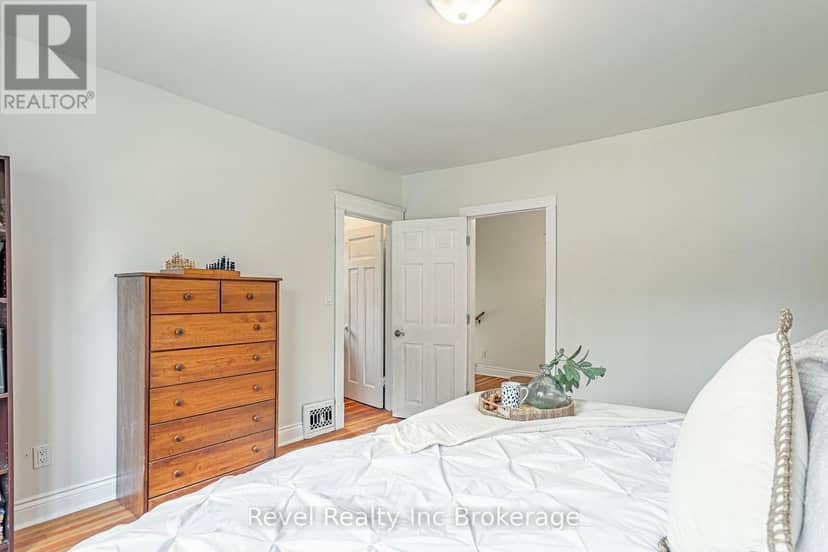 95 Concession Street — photo 23 of 33