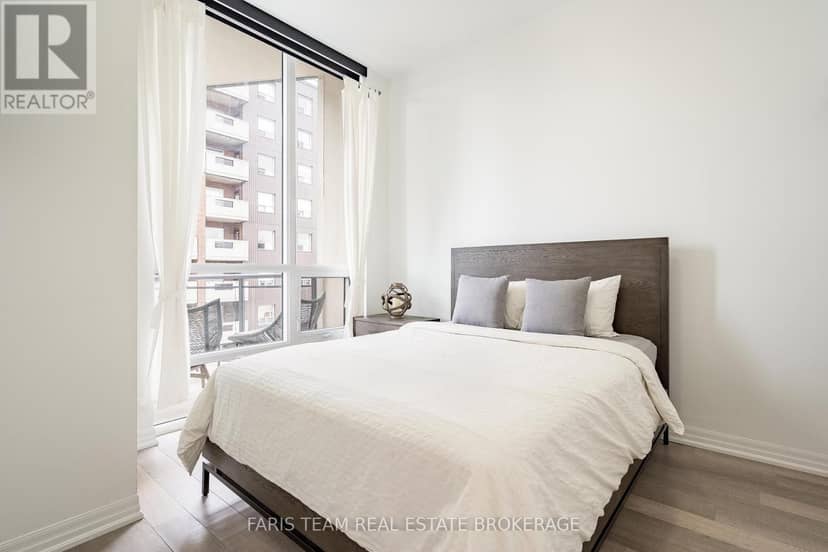 PH7 - 111 Worsley Street — photo 16 of 32