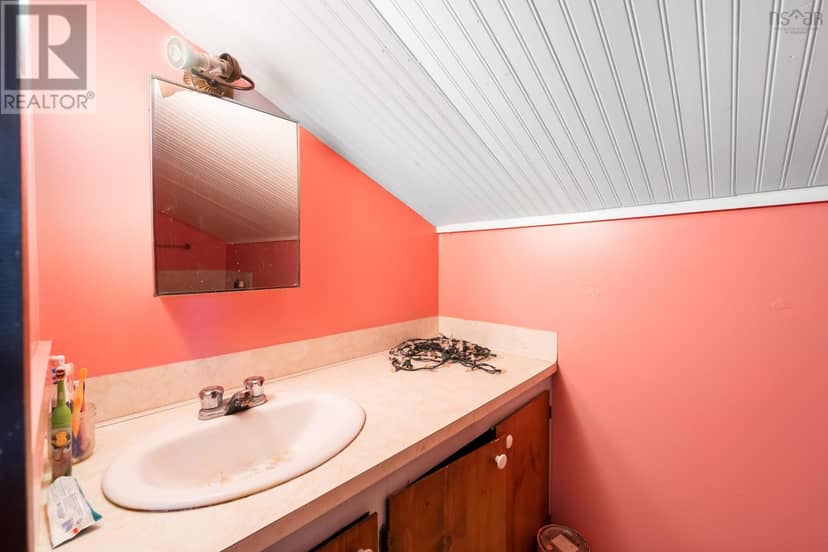 171 173 Overcove Road — photo 15 of 40