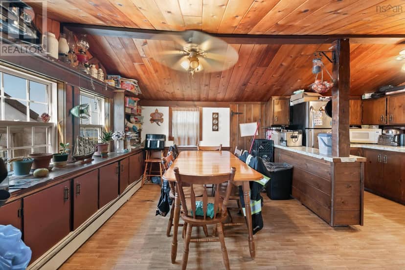 171 173 Overcove Road — photo 11 of 40