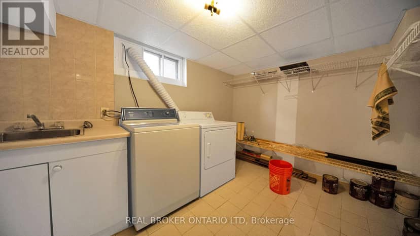 74 Sterling Street — photo 27 of 40