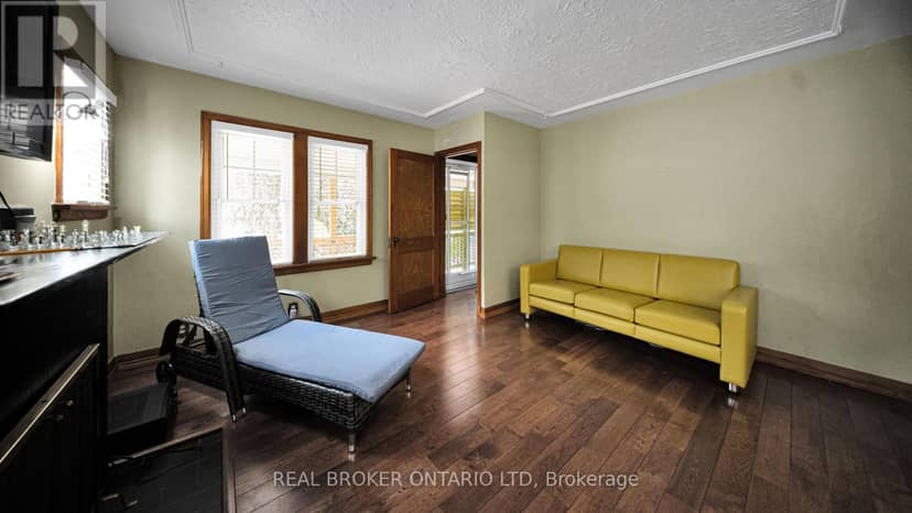 74 Sterling Street — photo 7 of 40