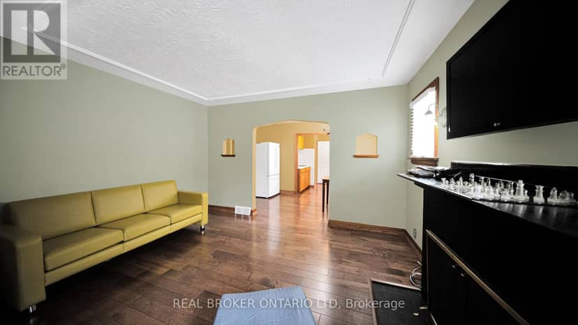 74 Sterling Street — photo 8 of 40