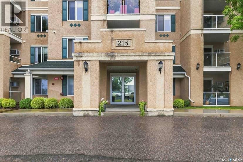401 215 Lowe ROAD, Saskatoon, photo 2