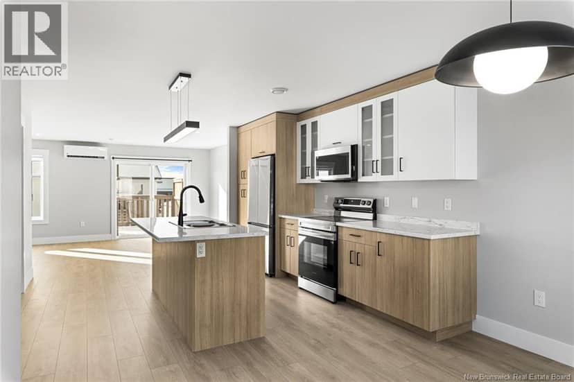 24 Violet Street — photo 10 of 29