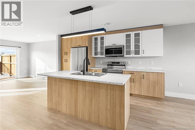 24 Violet Street — photo 12 of 29