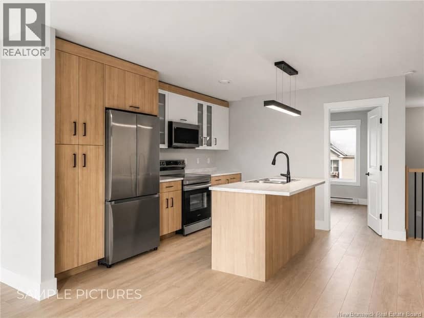 24 Violet Street — photo 13 of 29