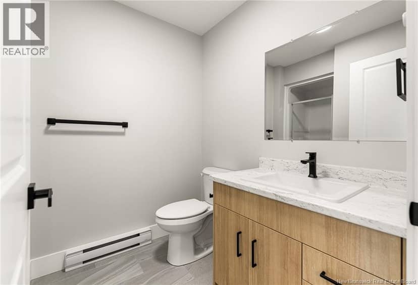 24 Violet Street — photo 15 of 29