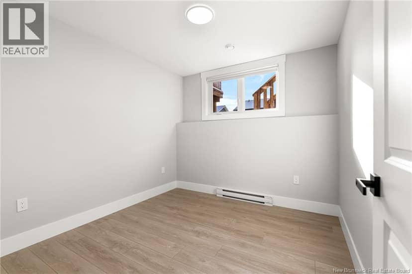 24 Violet Street — photo 22 of 29