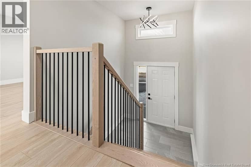 24 Violet Street — photo 5 of 29