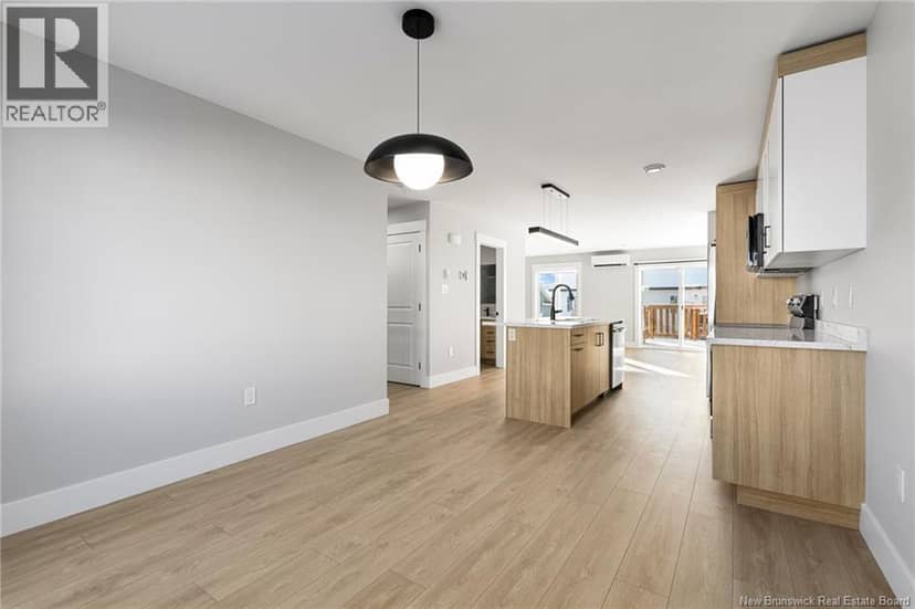 24 Violet Street — photo 9 of 29