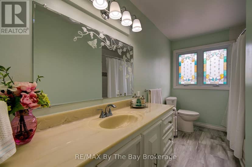 93 Frederick Drive — photo 24 of 40