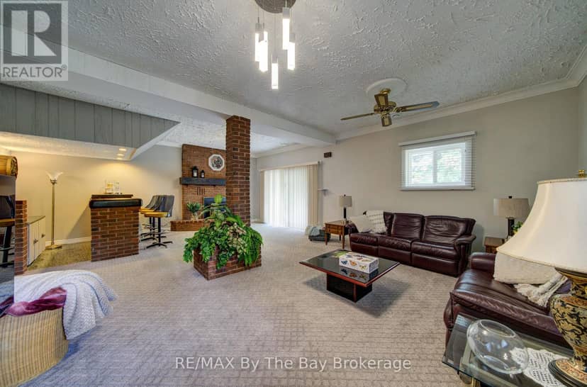 93 Frederick Drive — photo 26 of 40
