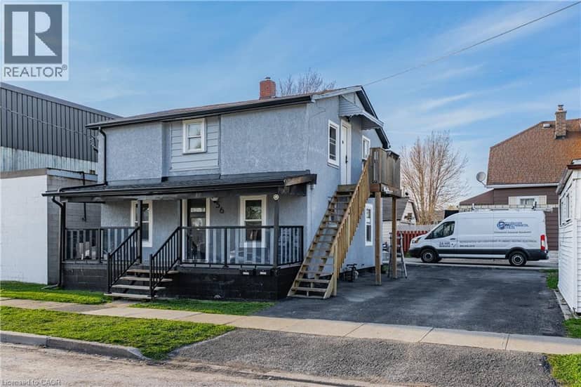 56 DECEW Street, Port Colborne