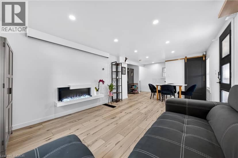 56 DECEW Street, Port Colborne, photo 7
