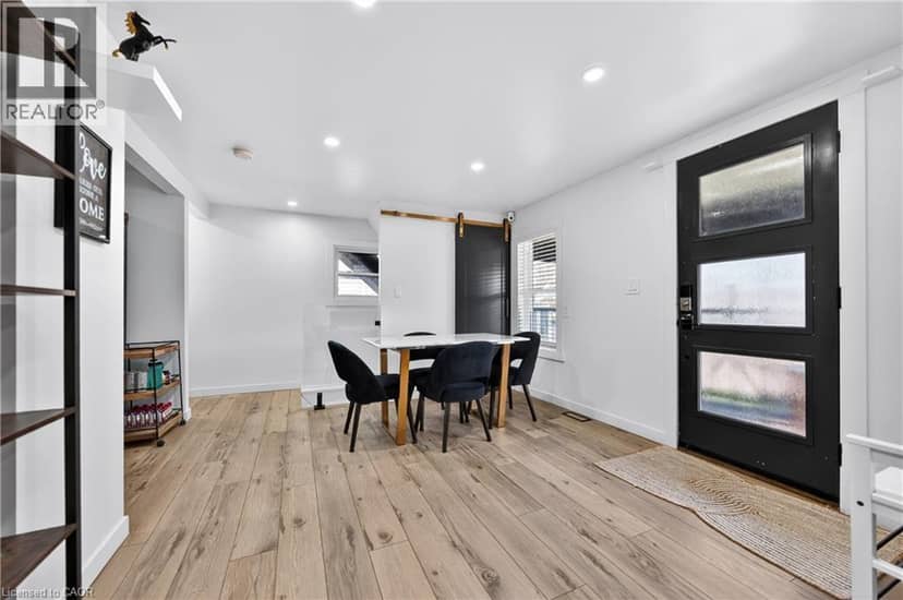 56 DECEW Street, Port Colborne, photo 8