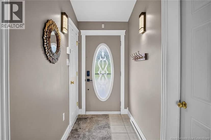 63 Merritt Hill Road — photo 5 of 36