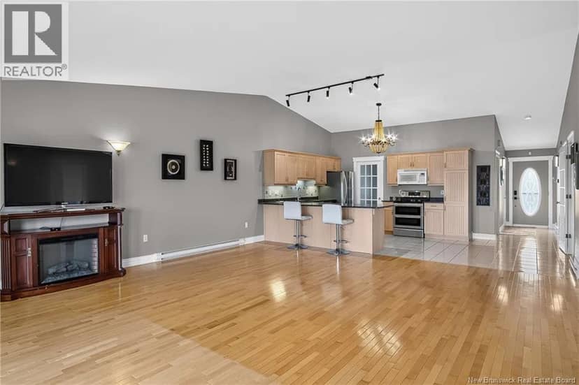 63 Merritt Hill Road — photo 7 of 36