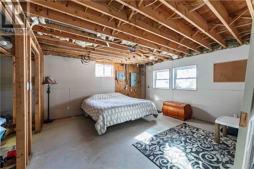 1168 West Bay — photo 32 of 40
