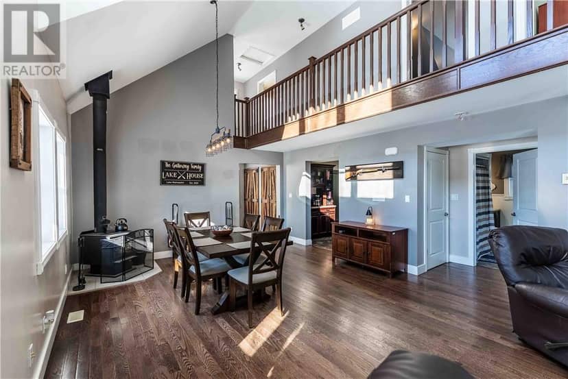1168 West Bay, Capreol, photo 6