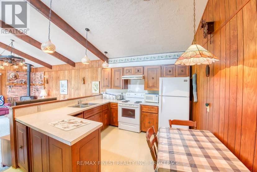 1182B Johnston Lane — photo 23 of 40