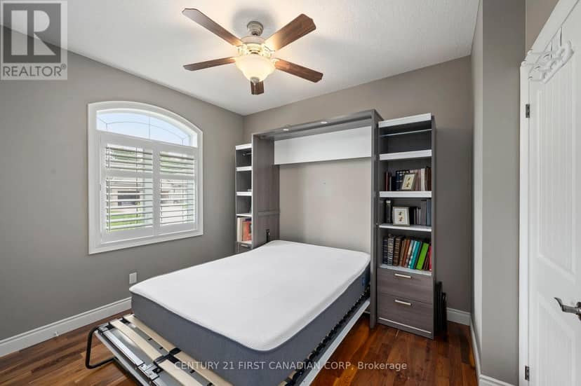 286 Dufferin Street — photo 7 of 40