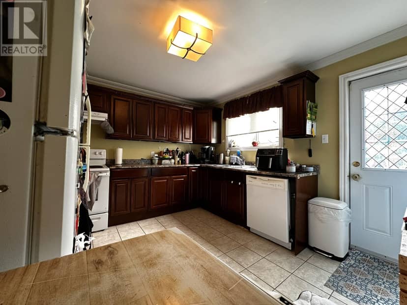 103 Merrymeeting Road — photo 13 of 38