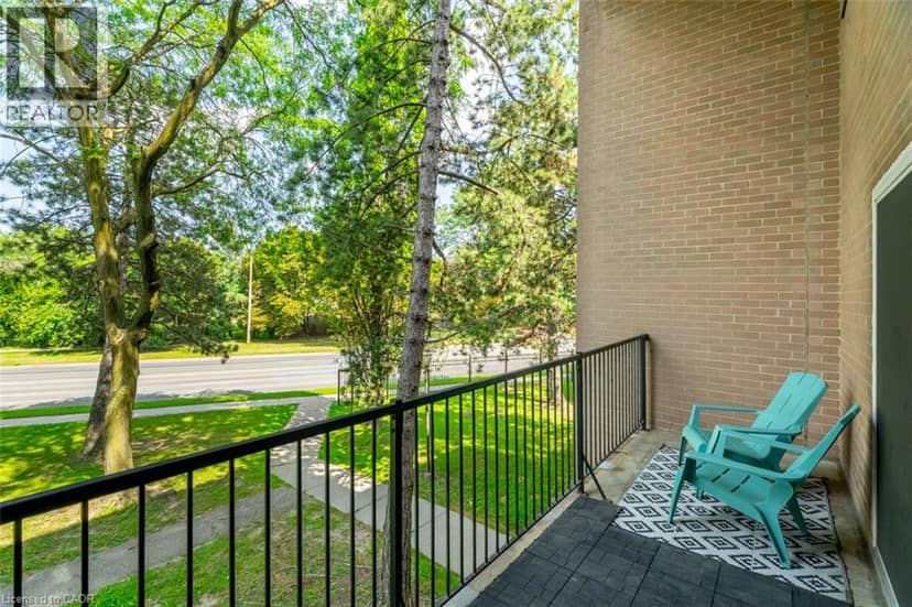 165 CHEROKEE Boulevard Unit# 199 — photo 9 of 28