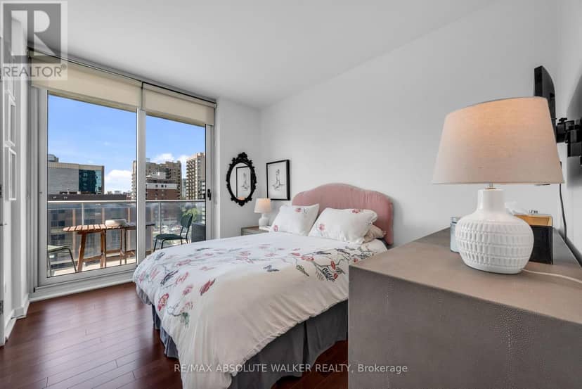810 - 300 Lisgar Street — photo 13 of 24