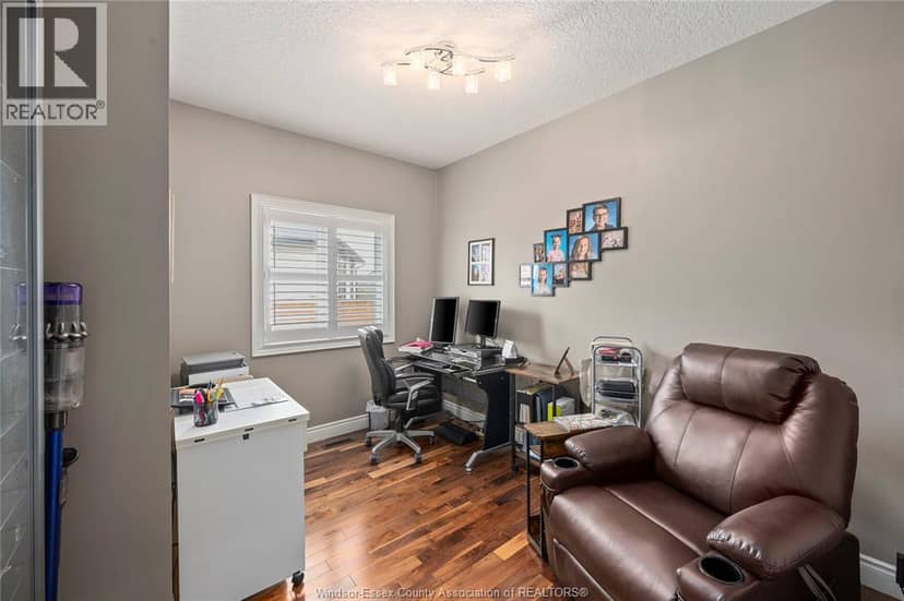 286 Dufferin Street — photo 17 of 40