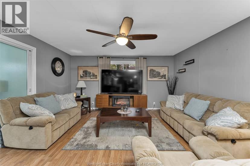 351 Superior Street — photo 17 of 40
