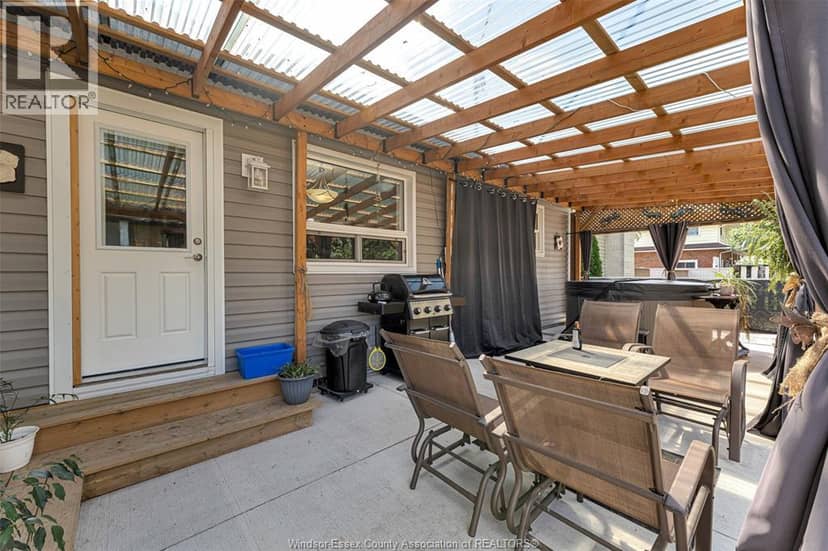 351 Superior Street — photo 34 of 40