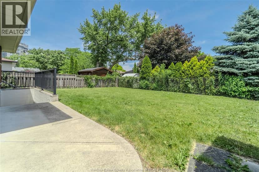 2522 Armstrong AVENUE — photo 25 of 27