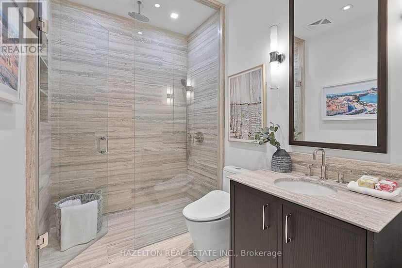 205 - 77 Clarendon Avenue — photo 18 of 32