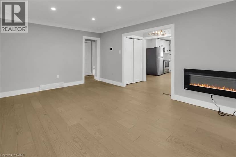 6 LINCOLN Avenue — photo 15 of 40
